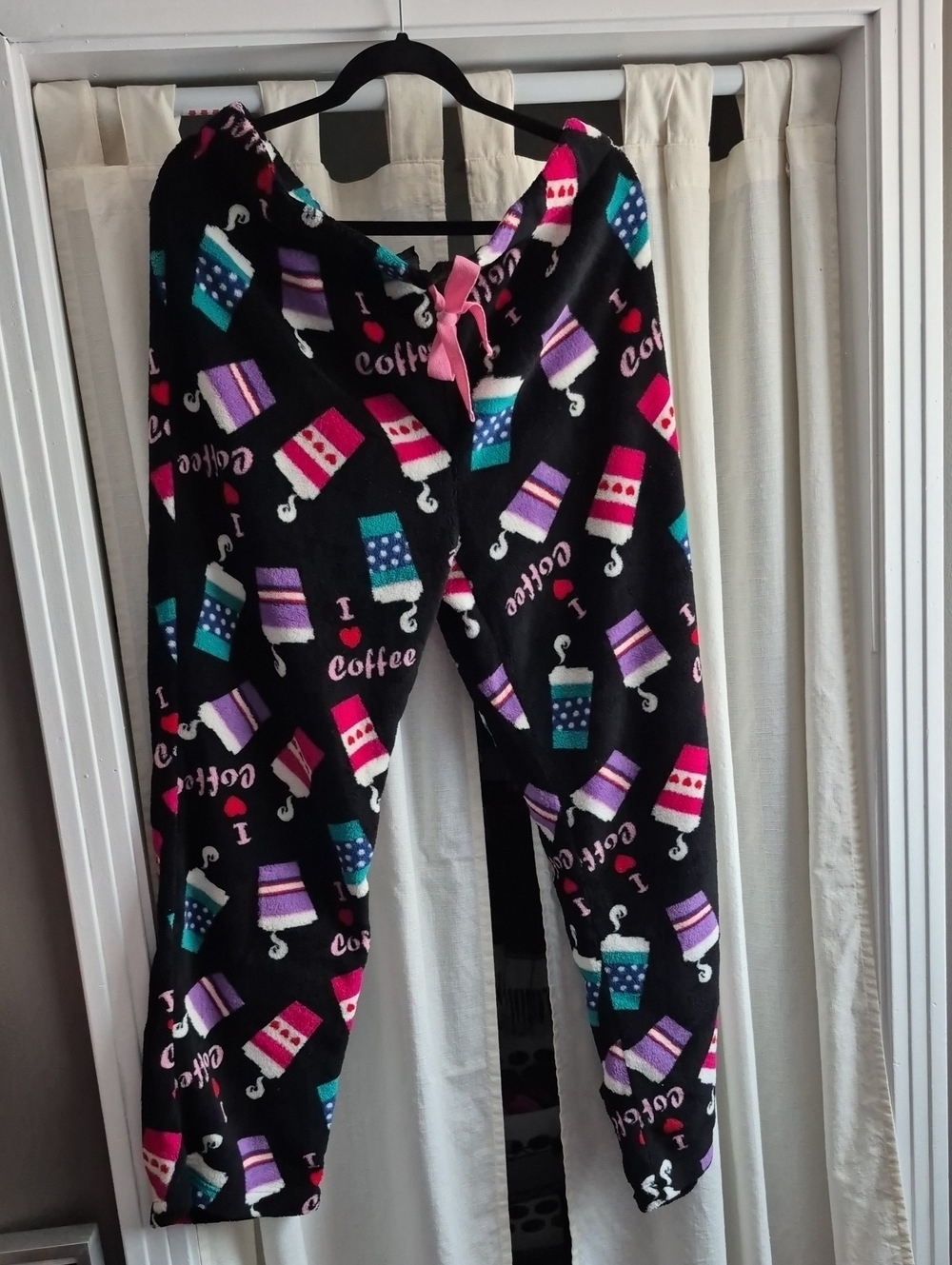 Faded Glory Black Fleece Pajama Bottoms with Colorful Coffee Cup Print